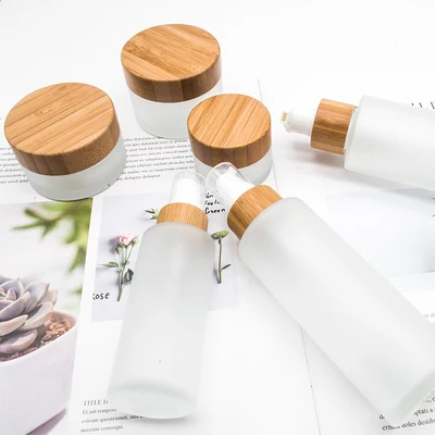 vendita Cura della pelle stamp - Luxury Skincare Bottles recensione e prezzo