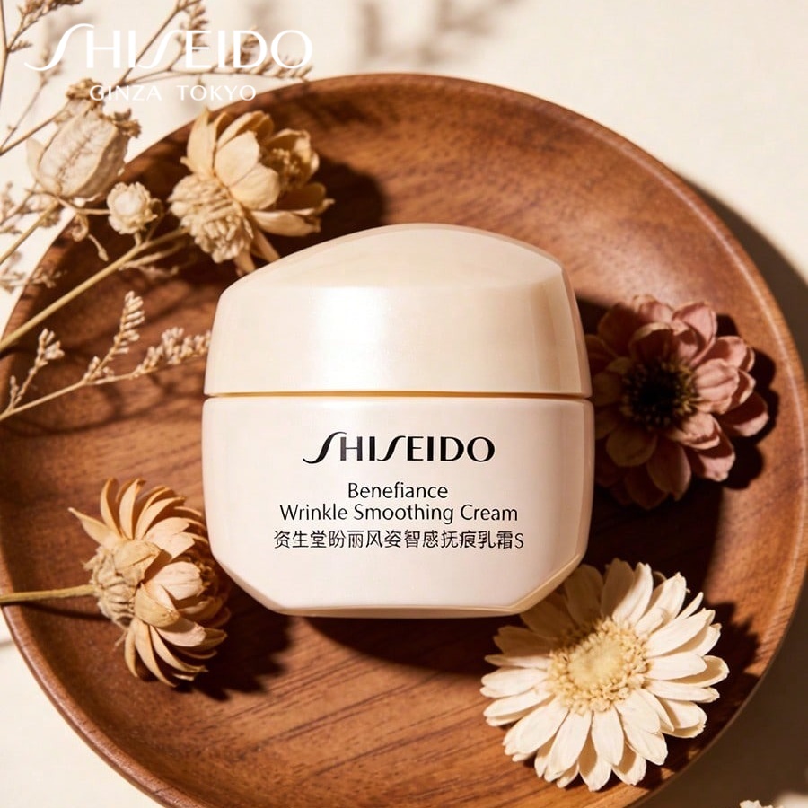 Shiseido Crema Viso Anti-Età e - Luxury Skincare Brands recensione e prezzo