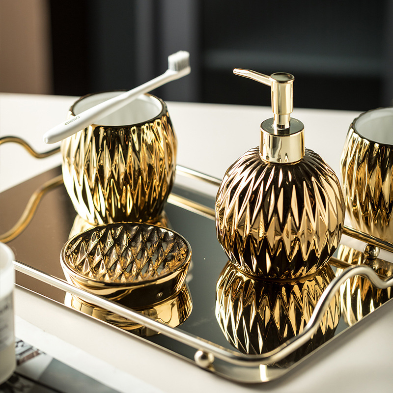 Set da Bagno in Ceramica Ameri - Luxury Skincare Collection recensione e prezzo