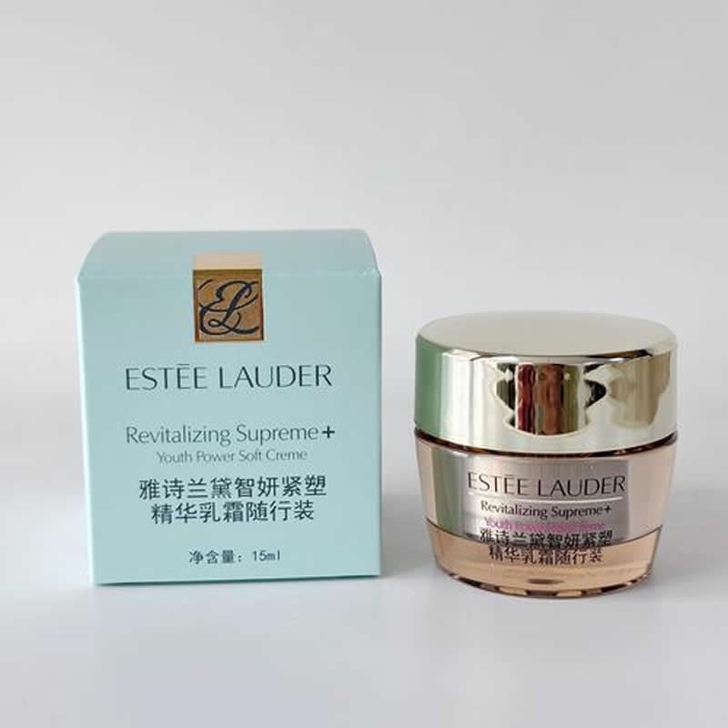 Estee Lauder Revitalizing Supr - Luxury Skincare Brands recensione e prezzo